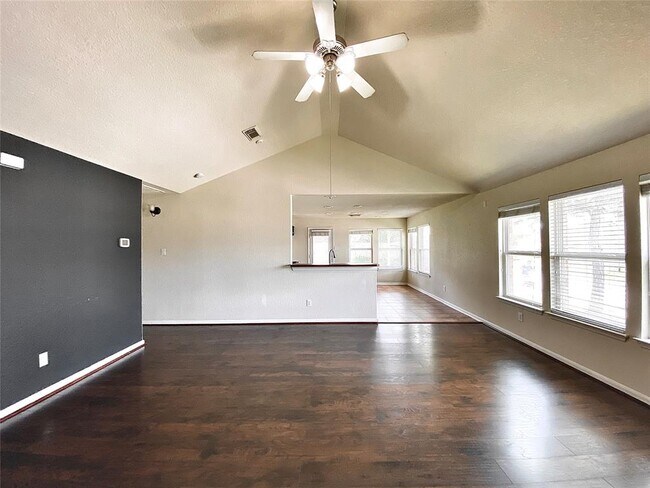 Building Photo - 3122 Rendezvous Ct