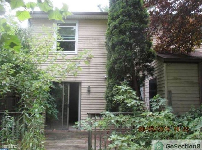 Building Photo - 517 Loch Lomond Dr