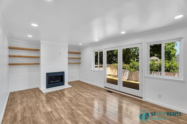 Building Photo - Noe Valley/Dolores Heights: Luxury Condo w/ Expansive Private Deck & 2 Car Parking