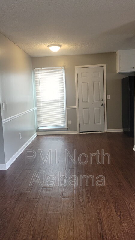 Foto del edificio - 1506 Ascent Trail NW