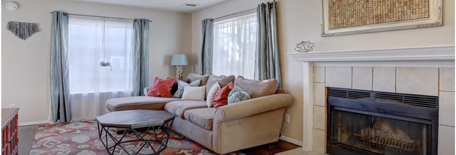 Photo - Beautiful 3 bed 1.5 Bath in Thornton Townhome