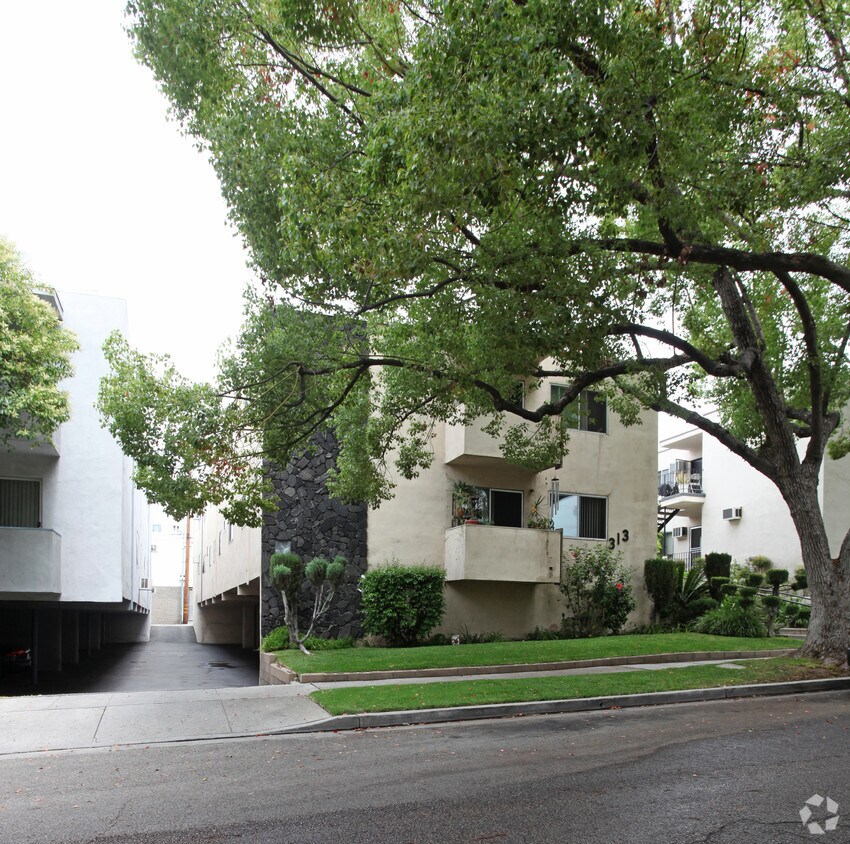 Foto del edificio - 313 E Tujunga Ave