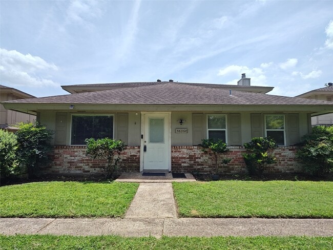 Building Photo - 5636 Birchmont Dr