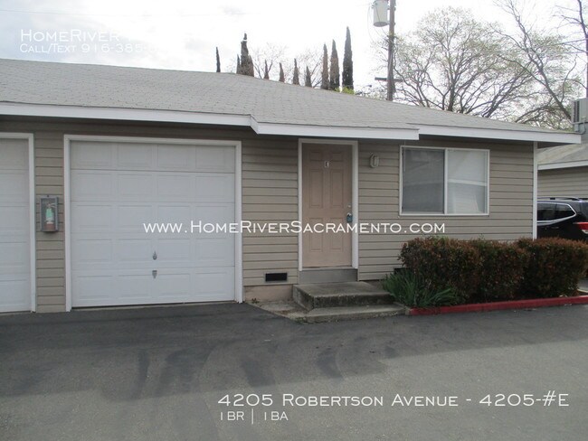 Foto del edificio - NICE DUPLEX NEAR EASTERN & MARCONI!!