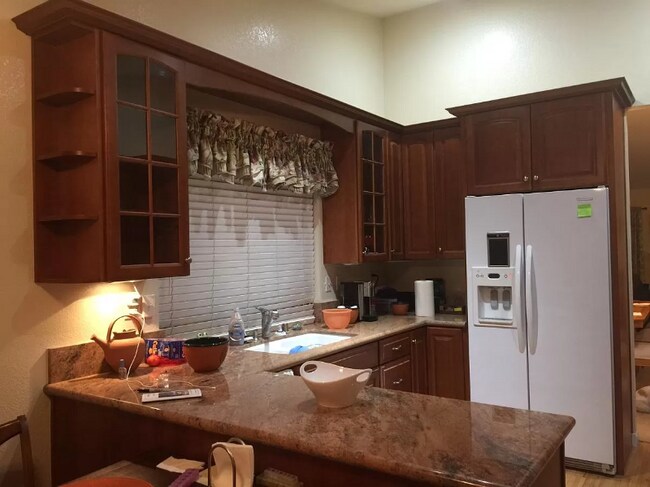 Foto del edificio - 10665 Cherry Hills Dr