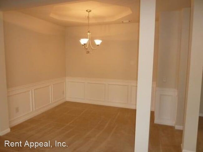 3 br, 2 bath House - 2229 Oakland Downs Way photo'