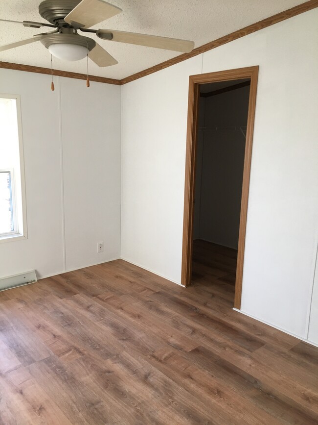 bedrooms - 13161 Mount Eaton St SW