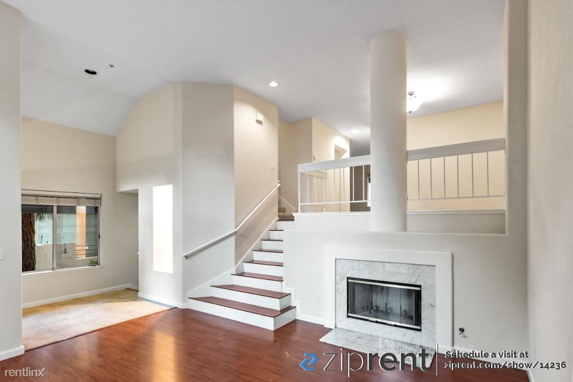 Primary Photo - 3 br, 2.5 bath Townhome - 440 Galleria Dri...