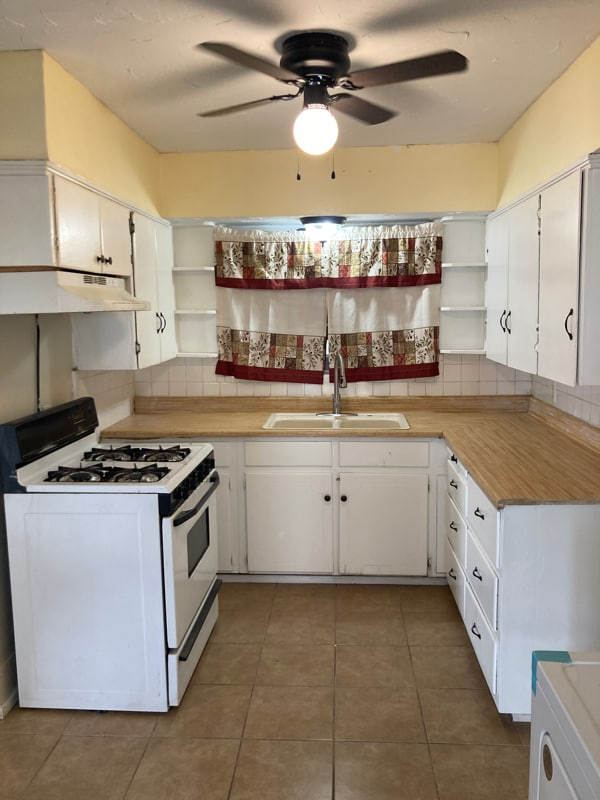 Building Photo - 2349 Las Cruces Ln