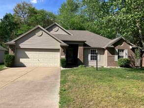 Building Photo - 8120 Cedar Point Dr