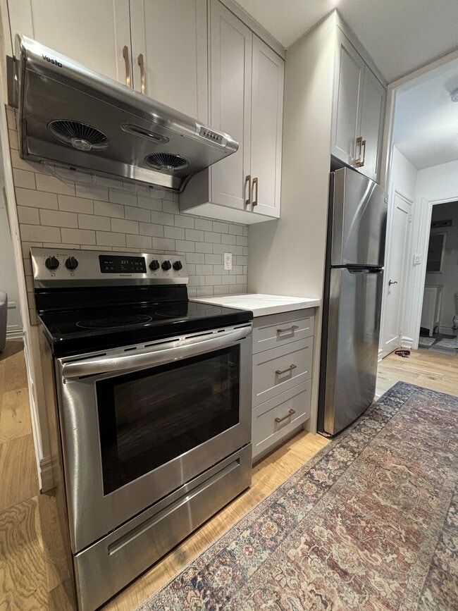 Photo du bâtiment - 710 Spadina Ave.