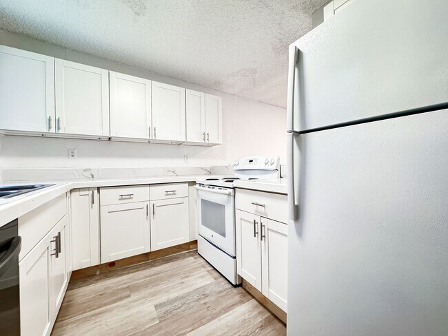 Foto del edificio - Great Kailua Condo 2/2/2