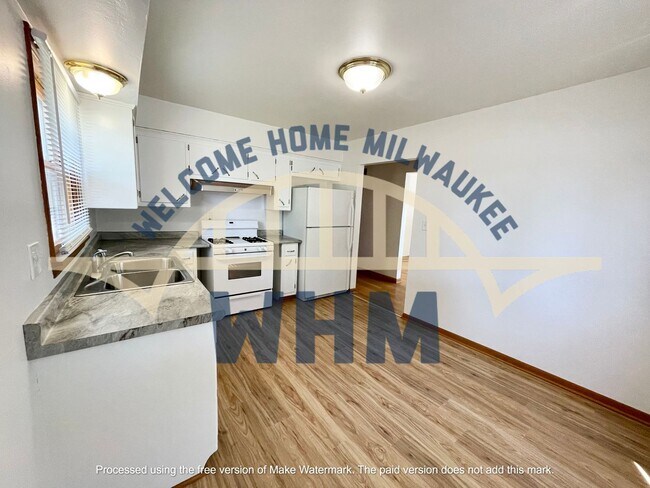 Foto del edificio - Lower Unit Oasis Awaits: Bay View Gem with...