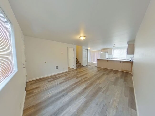 Foto del edificio - 1990 N 10th St