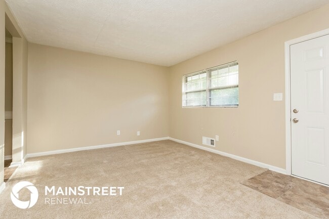 Building Photo - 8191 Dunellen Ln