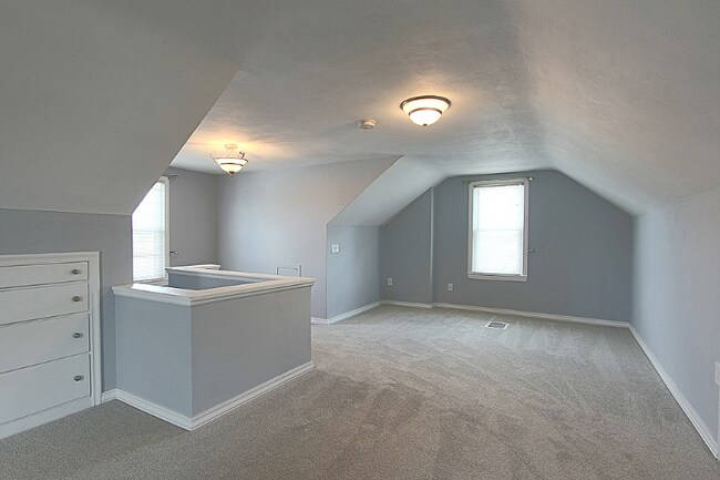 Building Photo - 1808 34th St