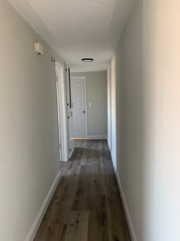 Building Photo - 641 W 92nd St