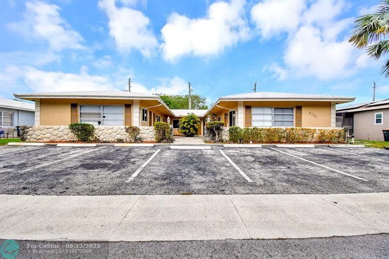 4751 NE 21st Terrace Unit 4, Lighthouse Point, FL 33064 Room for Rent in Lighthouse Point, FL