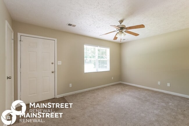 Foto del edificio - 115 Pleasant Valley Rd