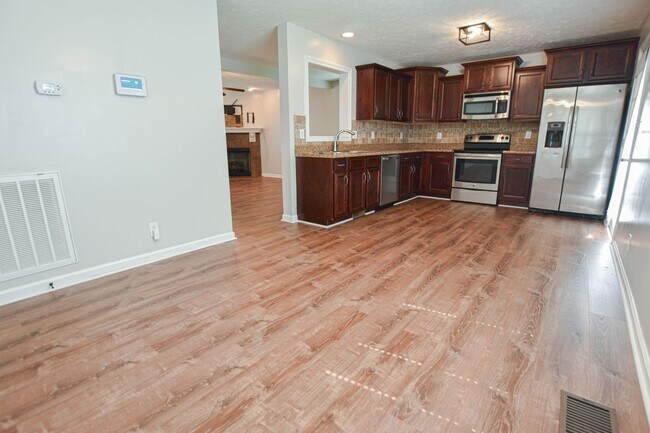 Foto del edificio - 3460 Fox Meadow Way