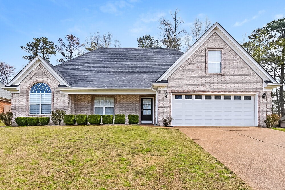 Primary Photo - 184 Pebble Creek Cove E