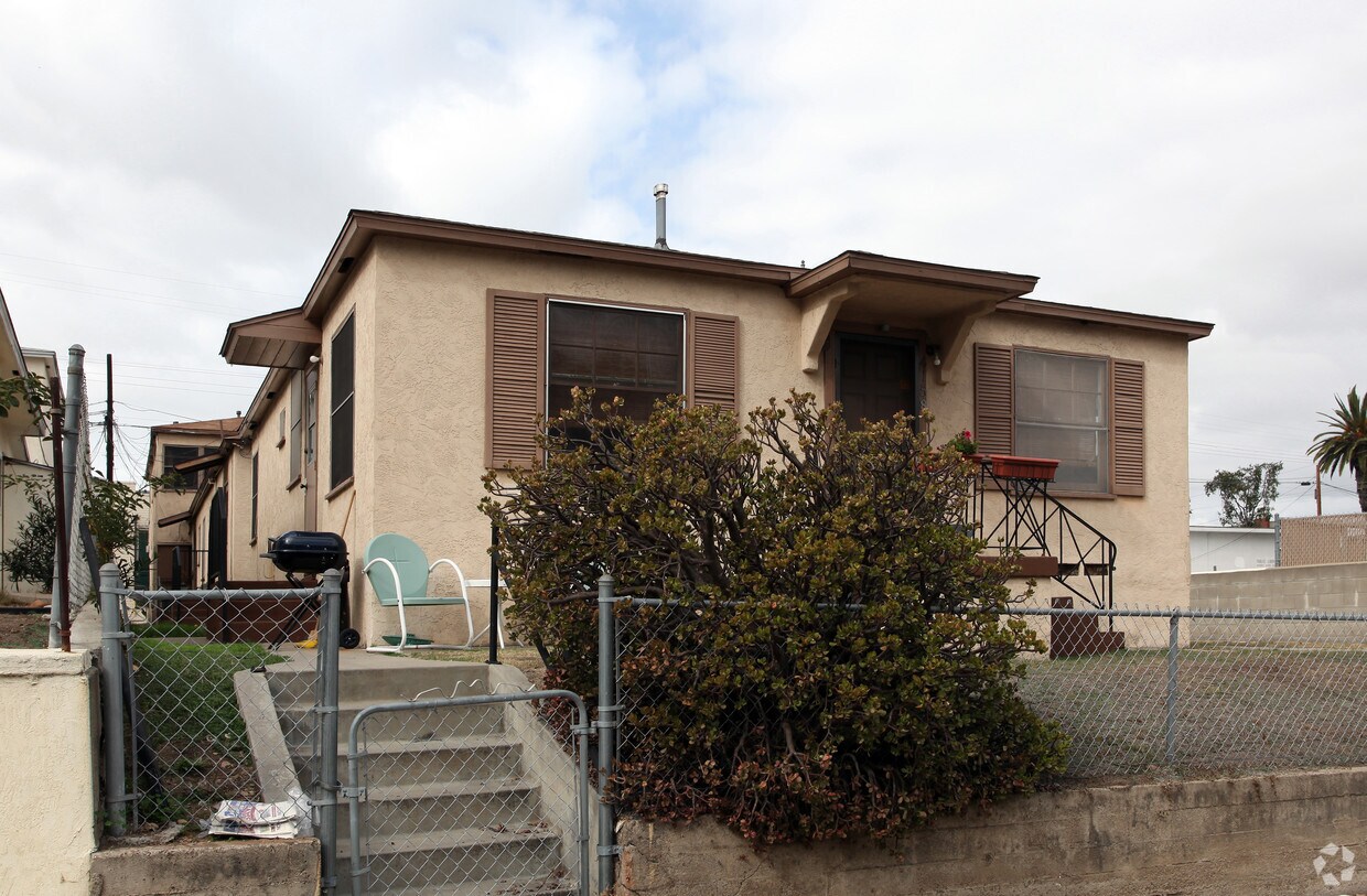 4158 St, San Diego, CA 92103 4158 St San Diego, CA