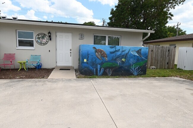 Foto del edificio - 206 Cape Coral Pkwy W
