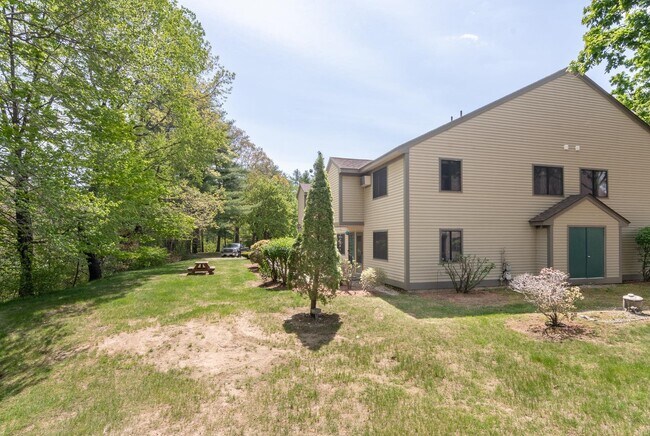 Building Photo - 7 Swiftwater Dr