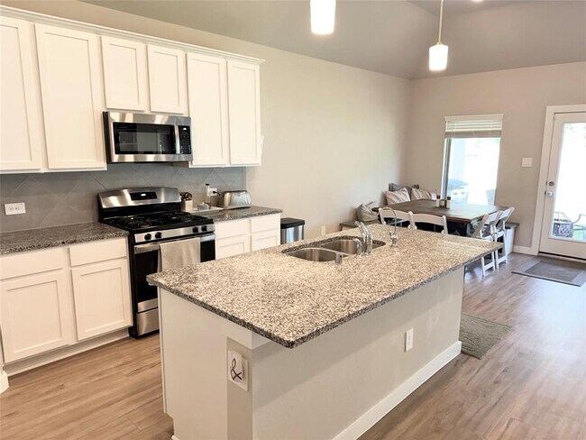 Foto del edificio - 21759 Thicket Point Ln