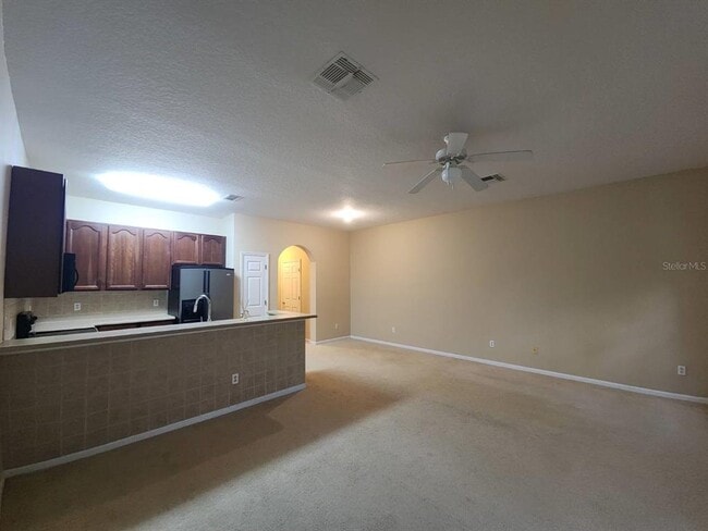 Building Photo - 16436 Cedar Crest Dr