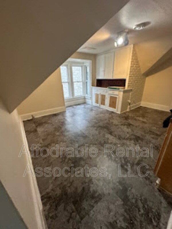 Foto del edificio - 1569 S 10th St
