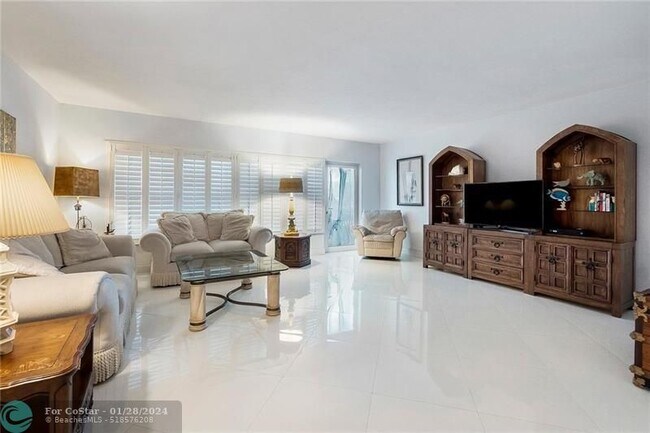 Foto del edificio - 3850 Galt Ocean Dr