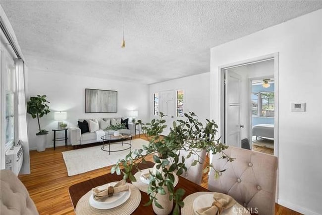 Building Photo - 9619 Wampler St