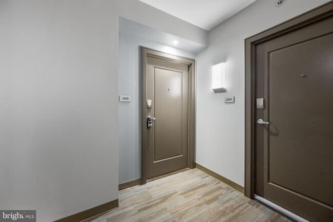 Building Photo - 355 I St SW