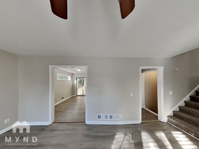 Foto del edificio - 5438 Brandon Ct