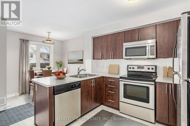 Building Photo - 2224-2224 Marble Cres