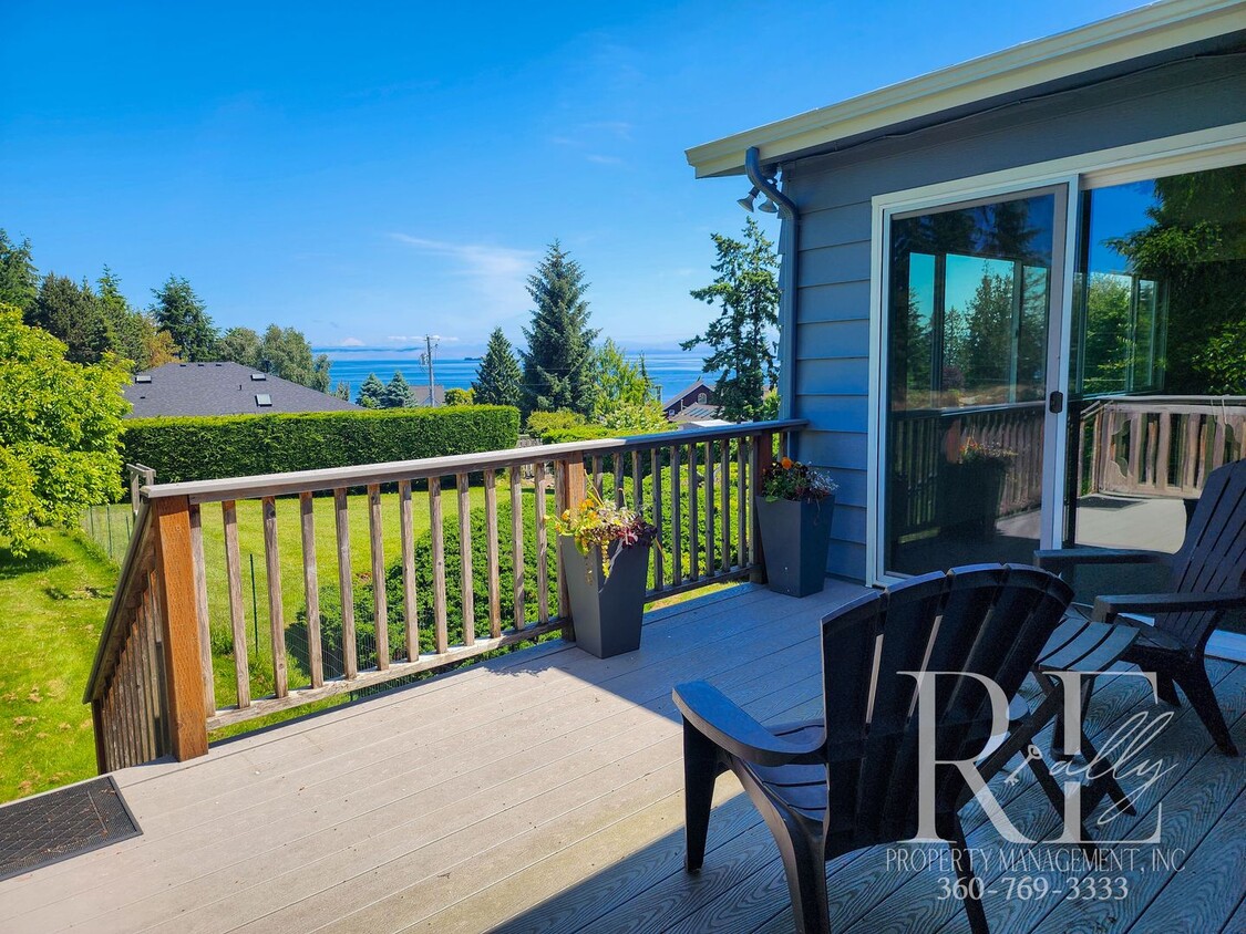 Primary Photo - Coastal 3-Bed Home with Stunning Puget Sou...