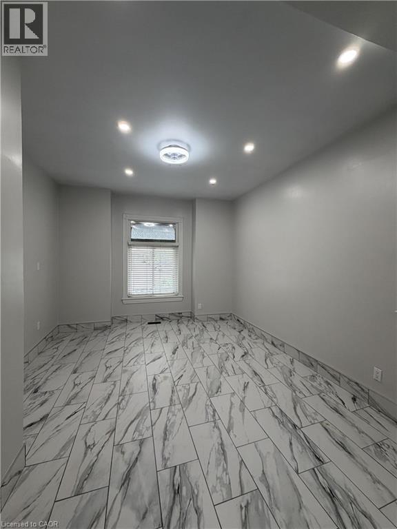 Building Photo - 169 Wentworth St N