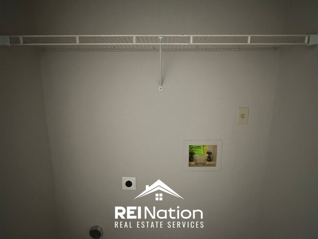 Foto del edificio - 3BR/2BA Cordova Rental with High Ceilings, Tile Kitchen Flooring & Fireplace