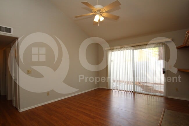 Building Photo - 2100 W Lemon Tree Pl