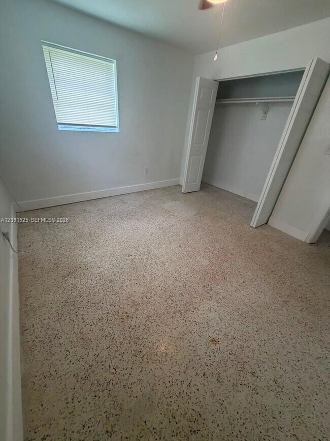 Foto del edificio - 11530 SW 136th St
