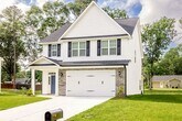 Foto principal - 4 Bedroom 2.5 bath in Raeford
