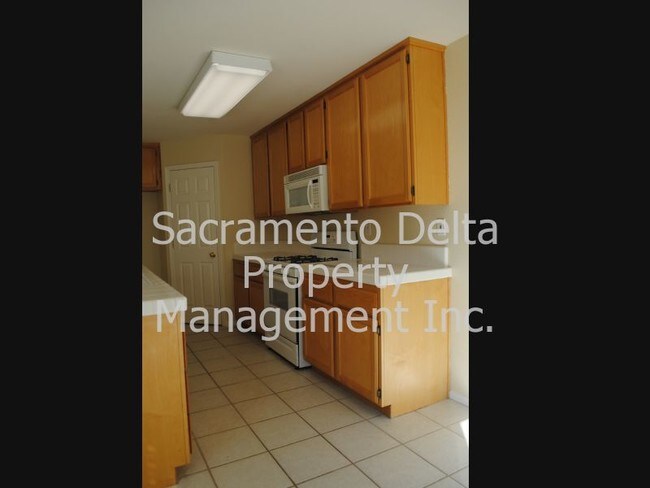 Foto del edificio - 5218 Alderberry Way