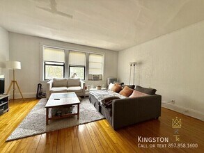 Building Photo - 124 Babcock St