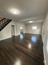 Building Photo - 421 Sargent St