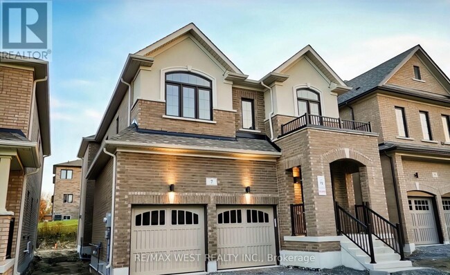 Building Photo - 7 Stennett Dr