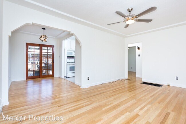 Building Photo - 2 br, 1 bath House - 3848 Monroe Ave
