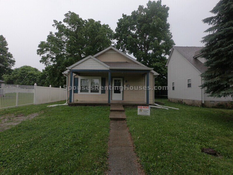 Primary Photo - 1026 W 31st St