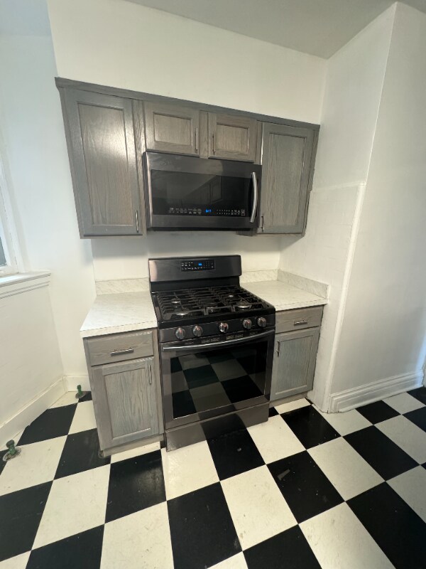 Foto del edificio - 4643 Pine St