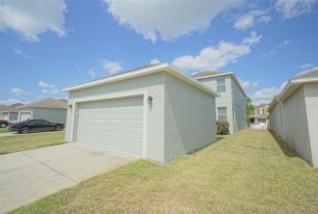 Building Photo - 2822 Lantern Hill Ave